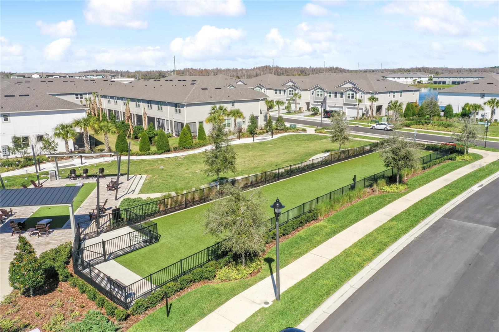 Listing photo id 40 for 19780 Blue Pond Drive