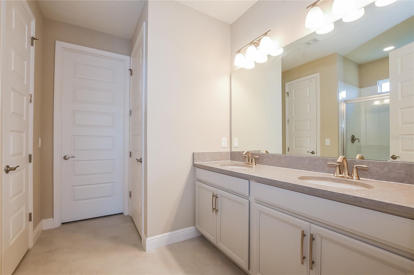 Image 12 of 20 For 500 Nowell Loop