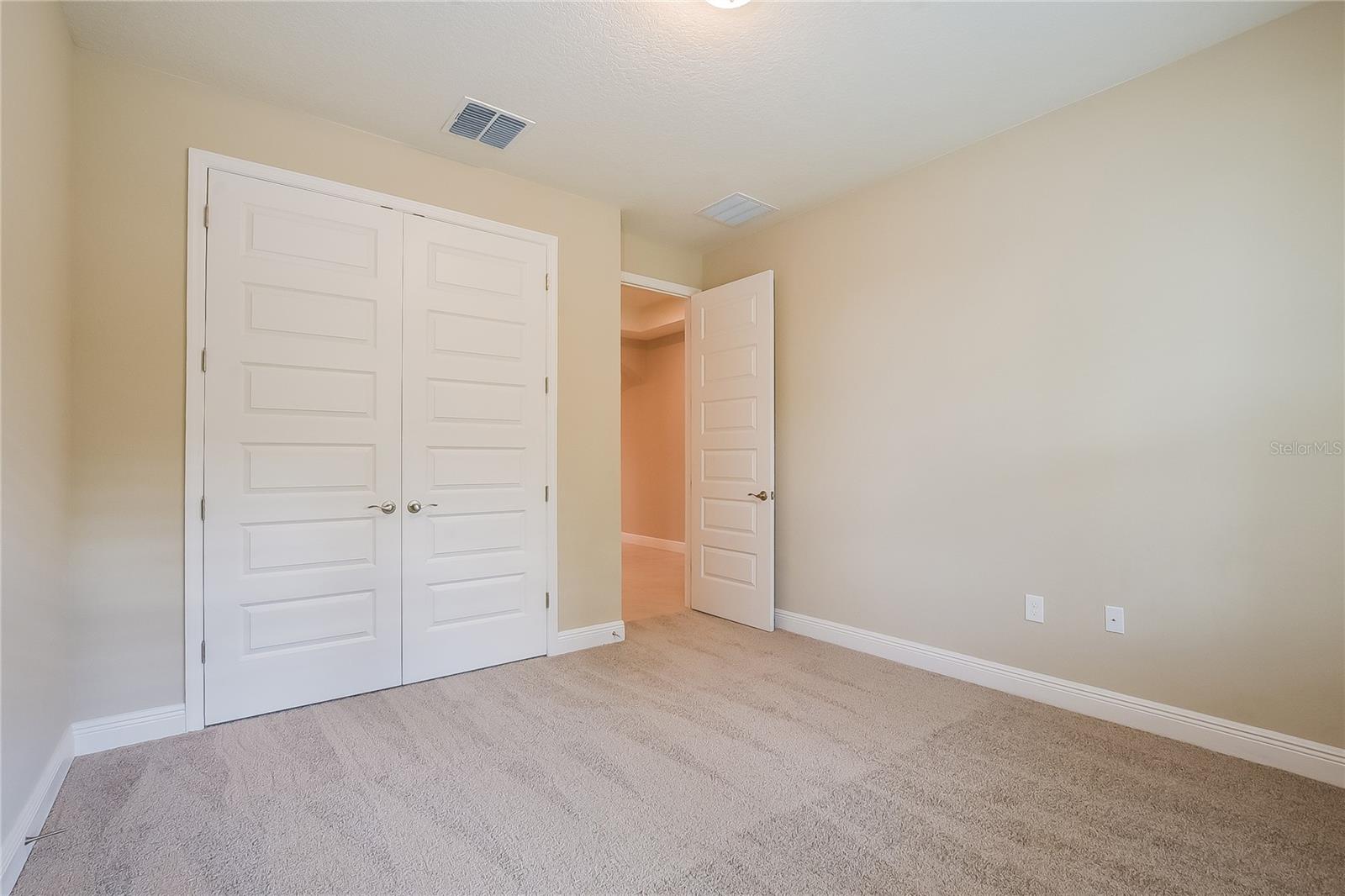 Image 14 of 20 For 500 Nowell Loop