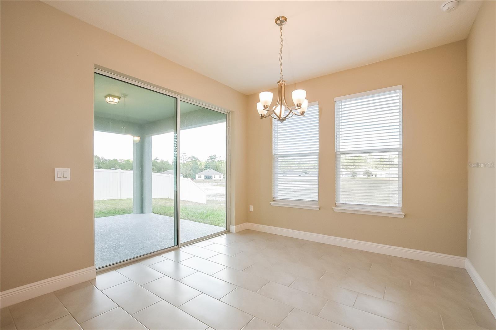 Image 7 of 20 For 500 Nowell Loop