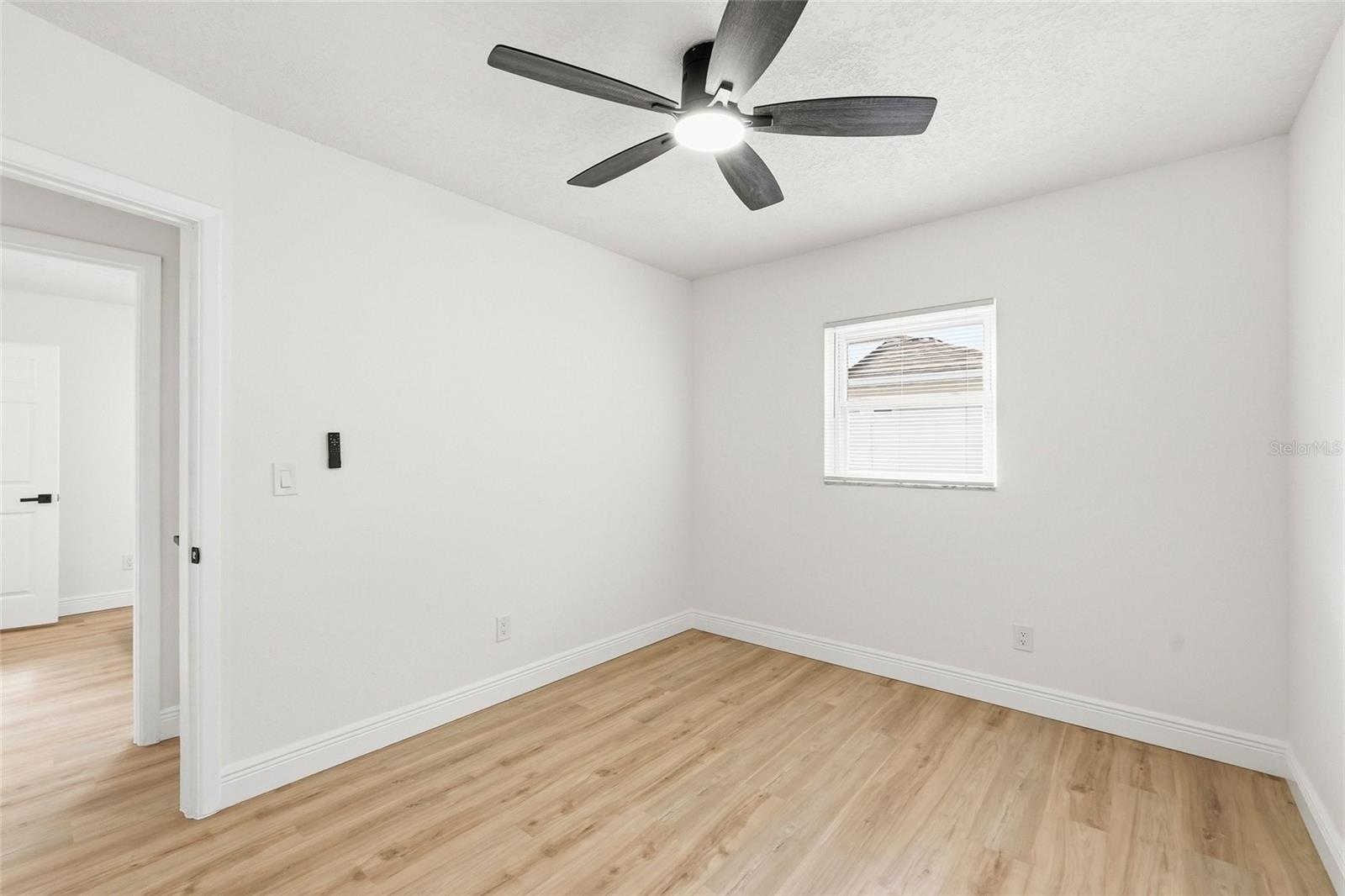 Image 17 of 26 For 7406 Manchester Lane