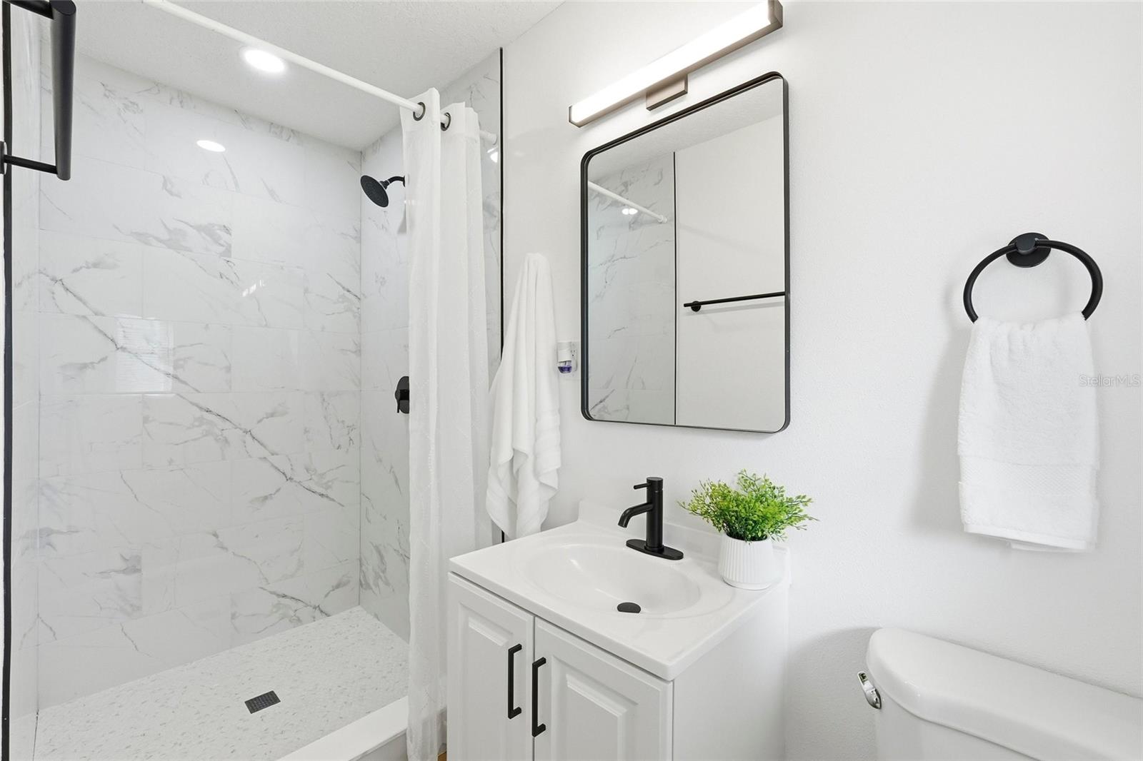 Image 20 of 26 For 7406 Manchester Lane