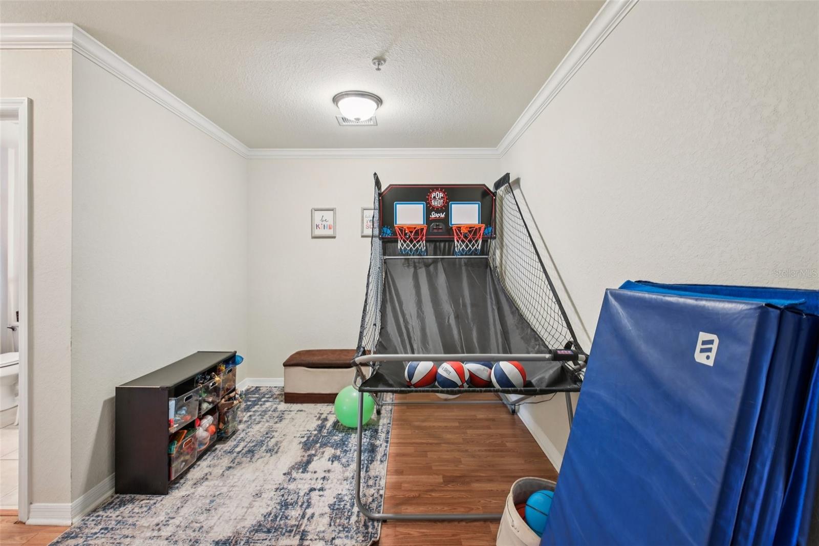 Image 14 of 29 For 9872 Meadow Field Circle 503