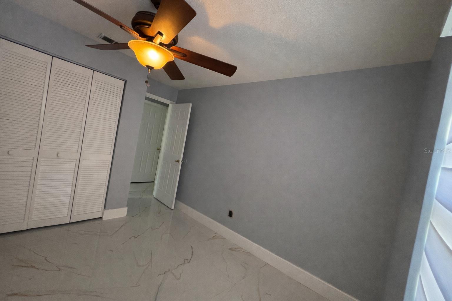 Image 15 of 34 For 1003 Clearcreek Drive