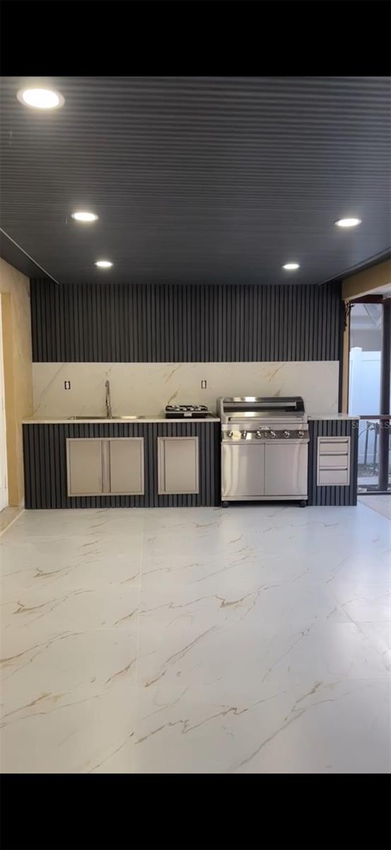 Image 24 of 34 For 1003 Clearcreek Drive