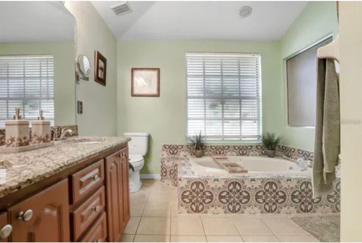 Image 30 of 34 For 1003 Clearcreek Drive