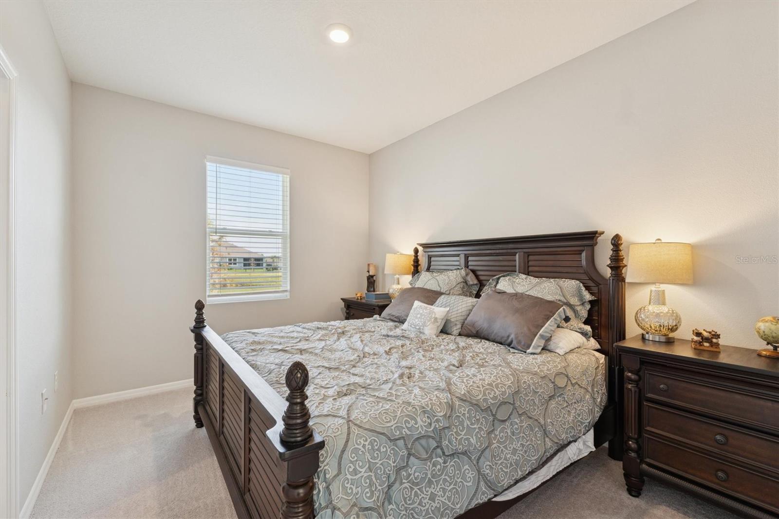 Image 20 of 38 For 10702 Laxer Cay Loop