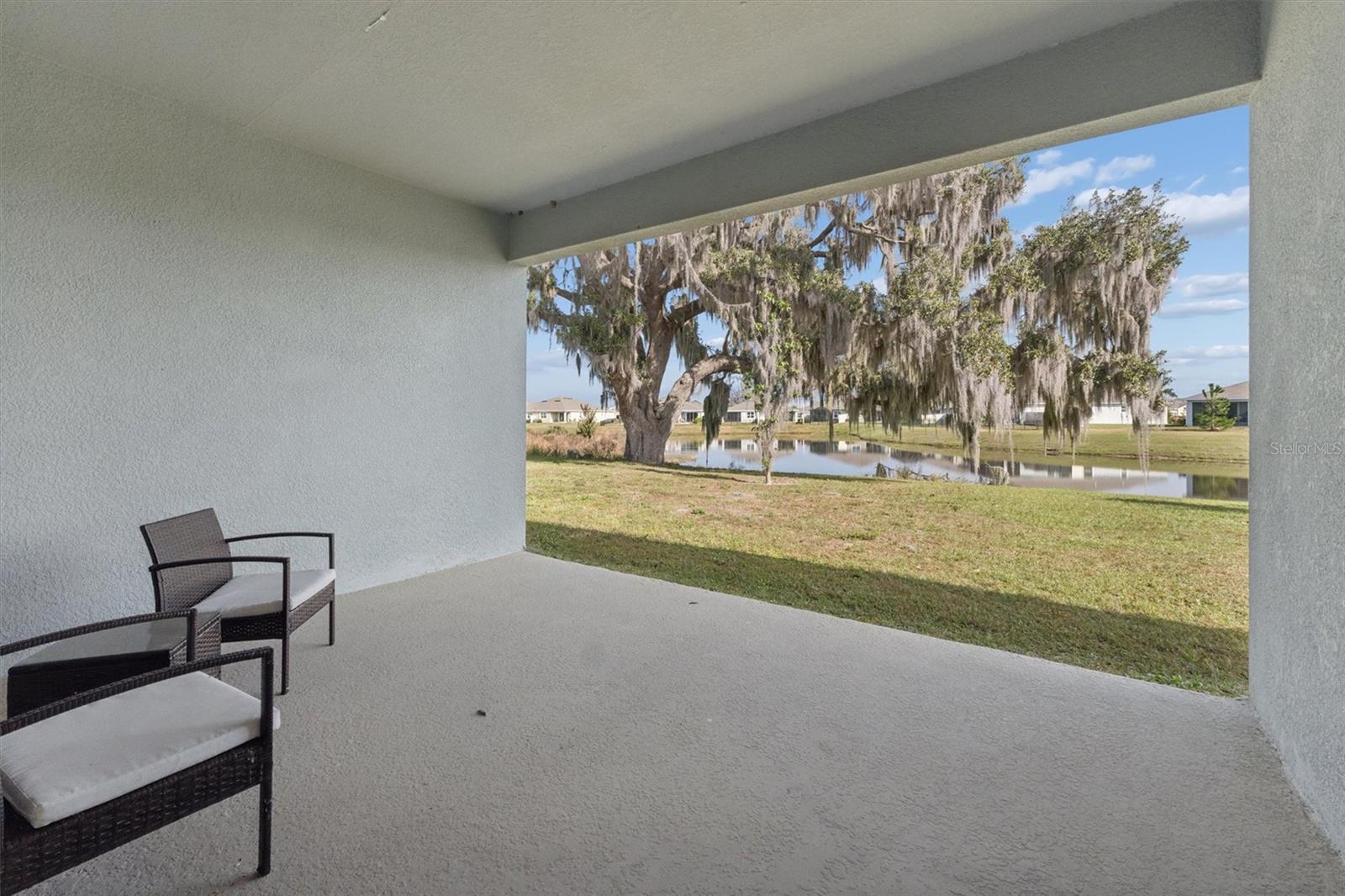 Image 26 of 38 For 10702 Laxer Cay Loop