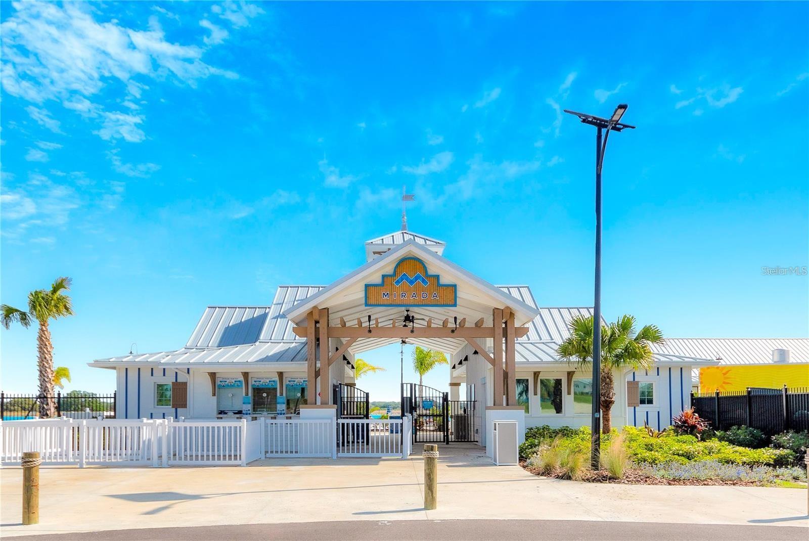 Image 36 of 38 For 10702 Laxer Cay Loop