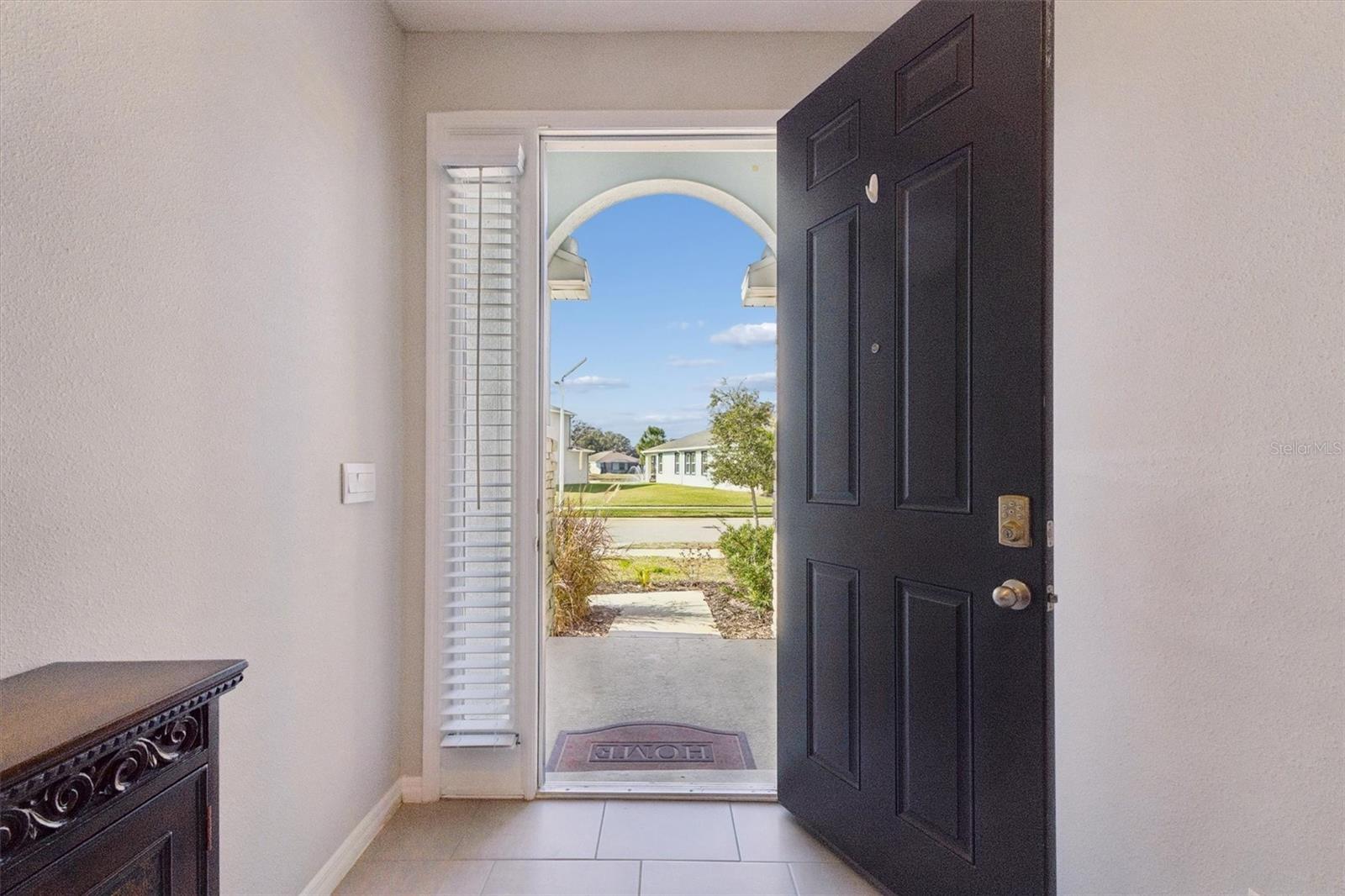 Image 5 of 38 For 10702 Laxer Cay Loop