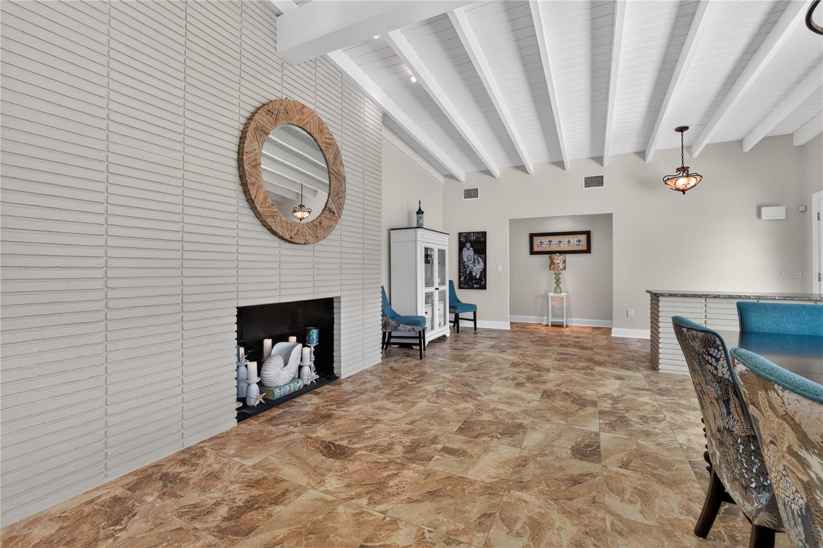 Image 18 of 62 For 225 55th Avenue