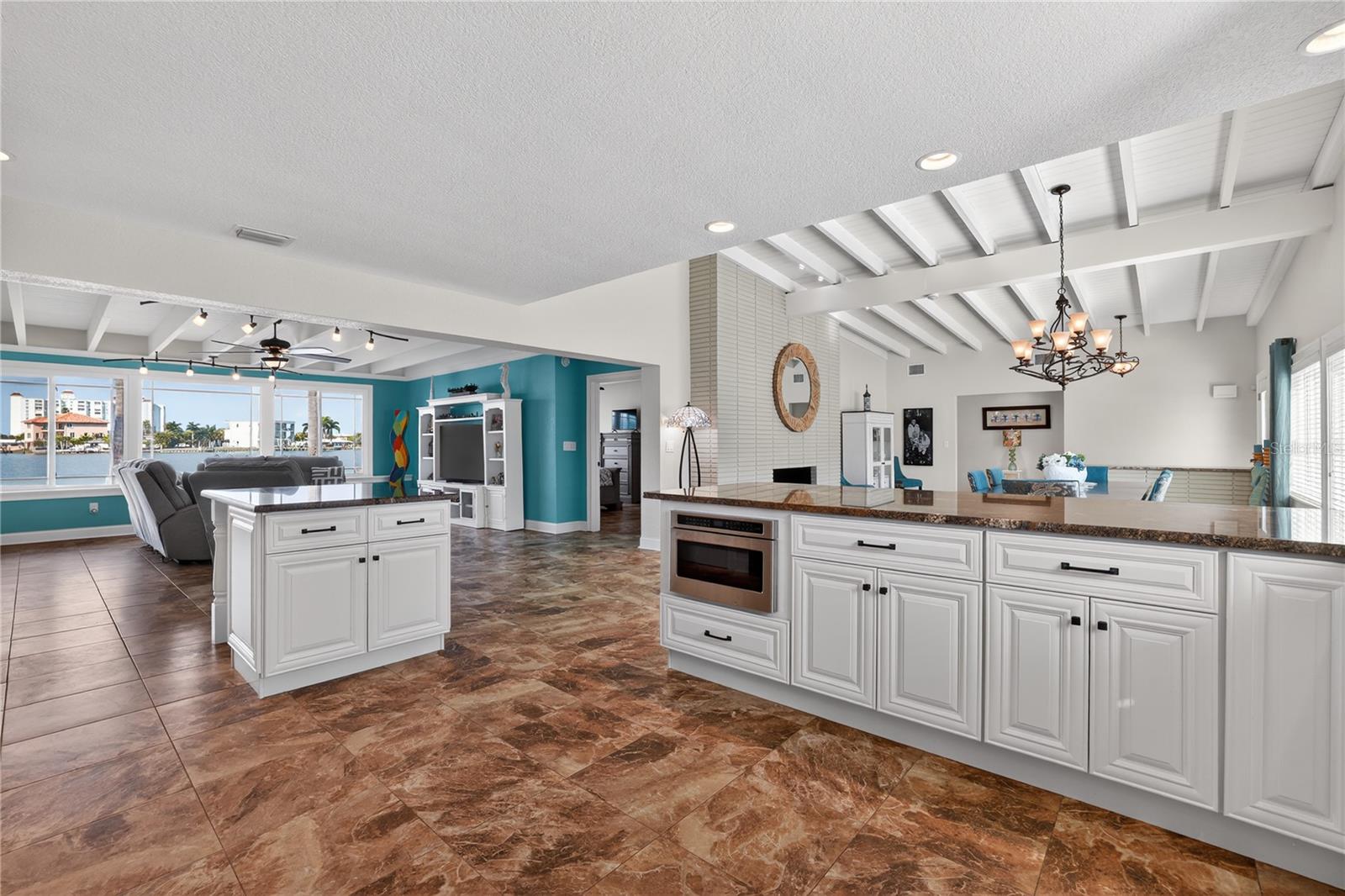 Image 20 of 62 For 225 55th Avenue