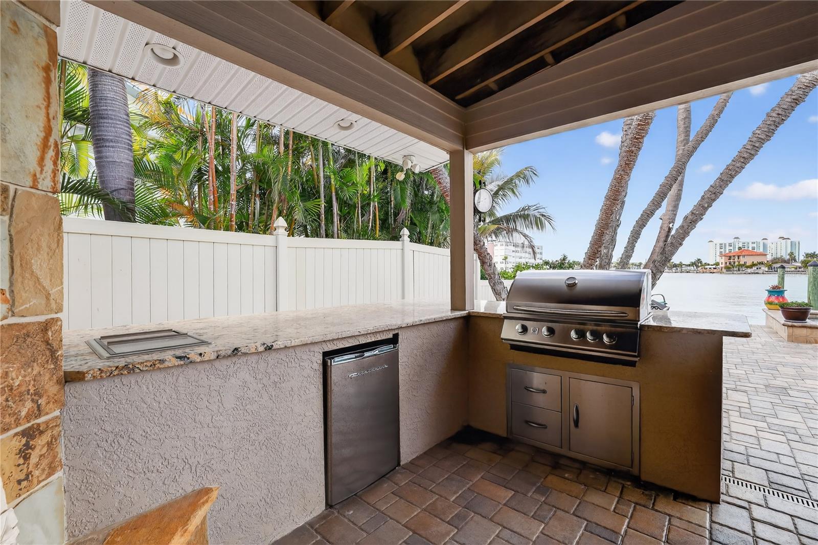 Image 42 of 62 For 225 55th Avenue