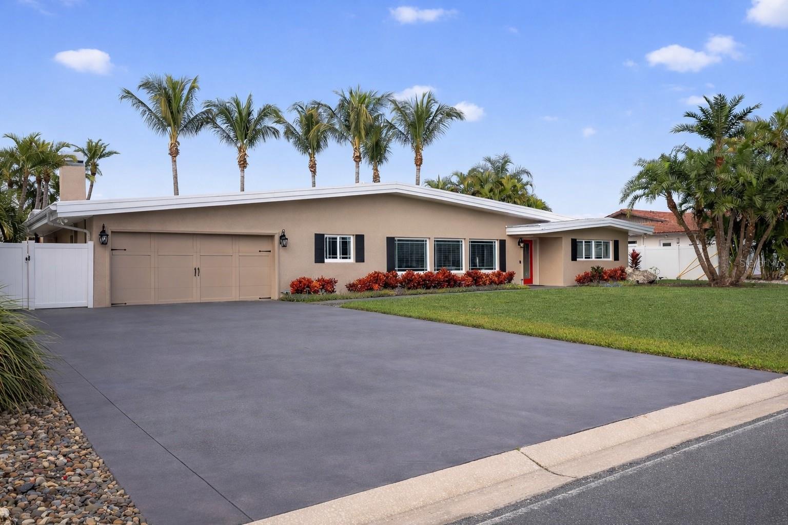 Image 54 of 62 For 225 55th Avenue