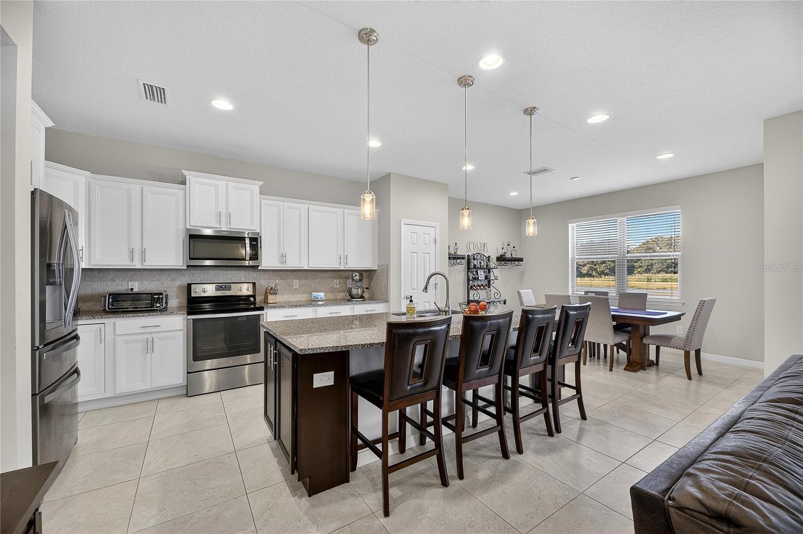 Image 12 of 48 For 6418 Yellow Buckeye Drive