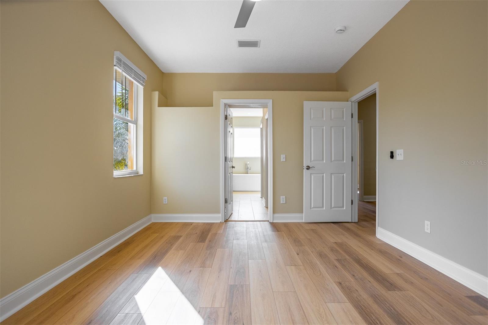 Image 20 of 46 For 3204 Empedrado Street