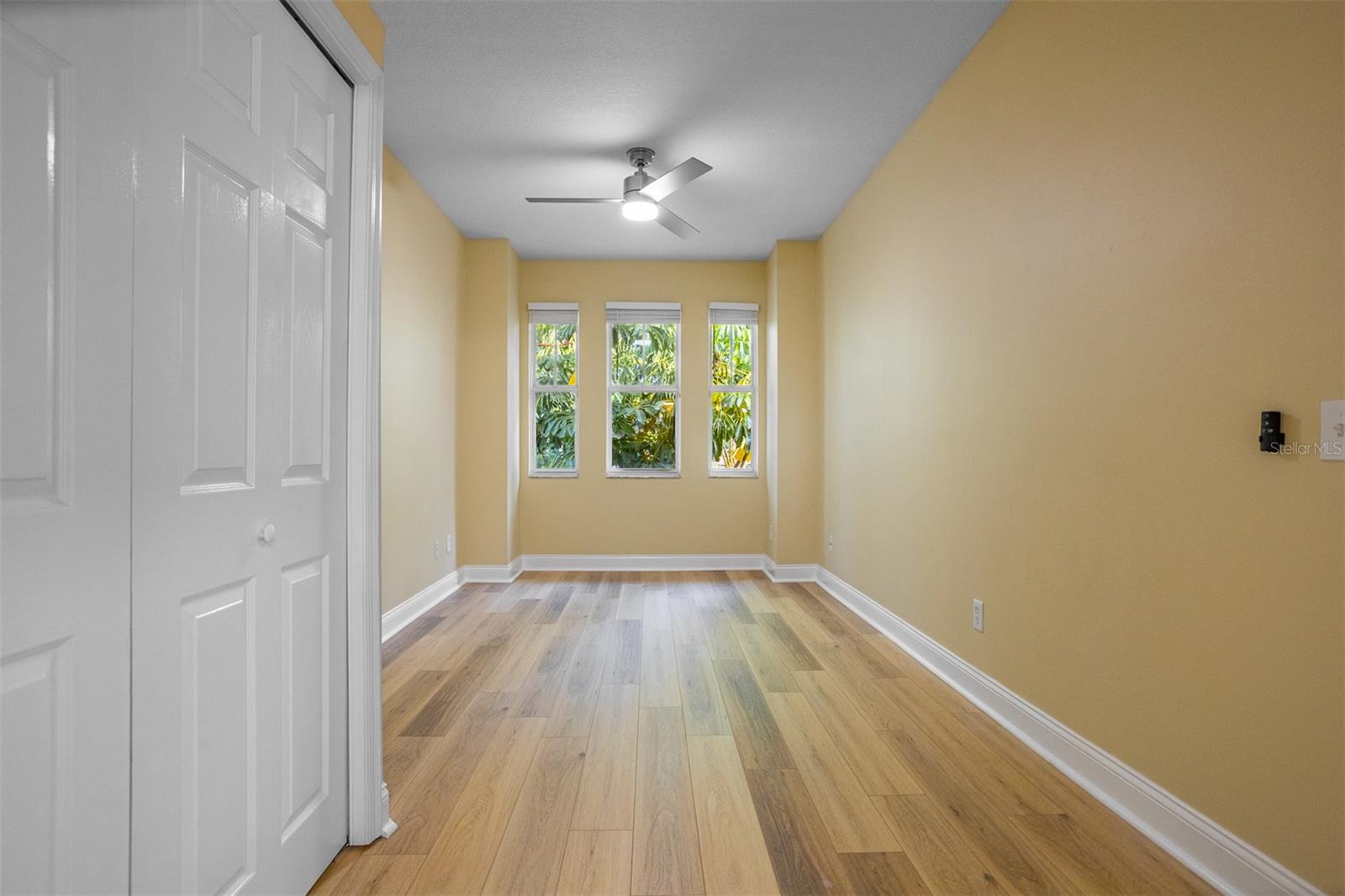 Image 27 of 46 For 3204 Empedrado Street