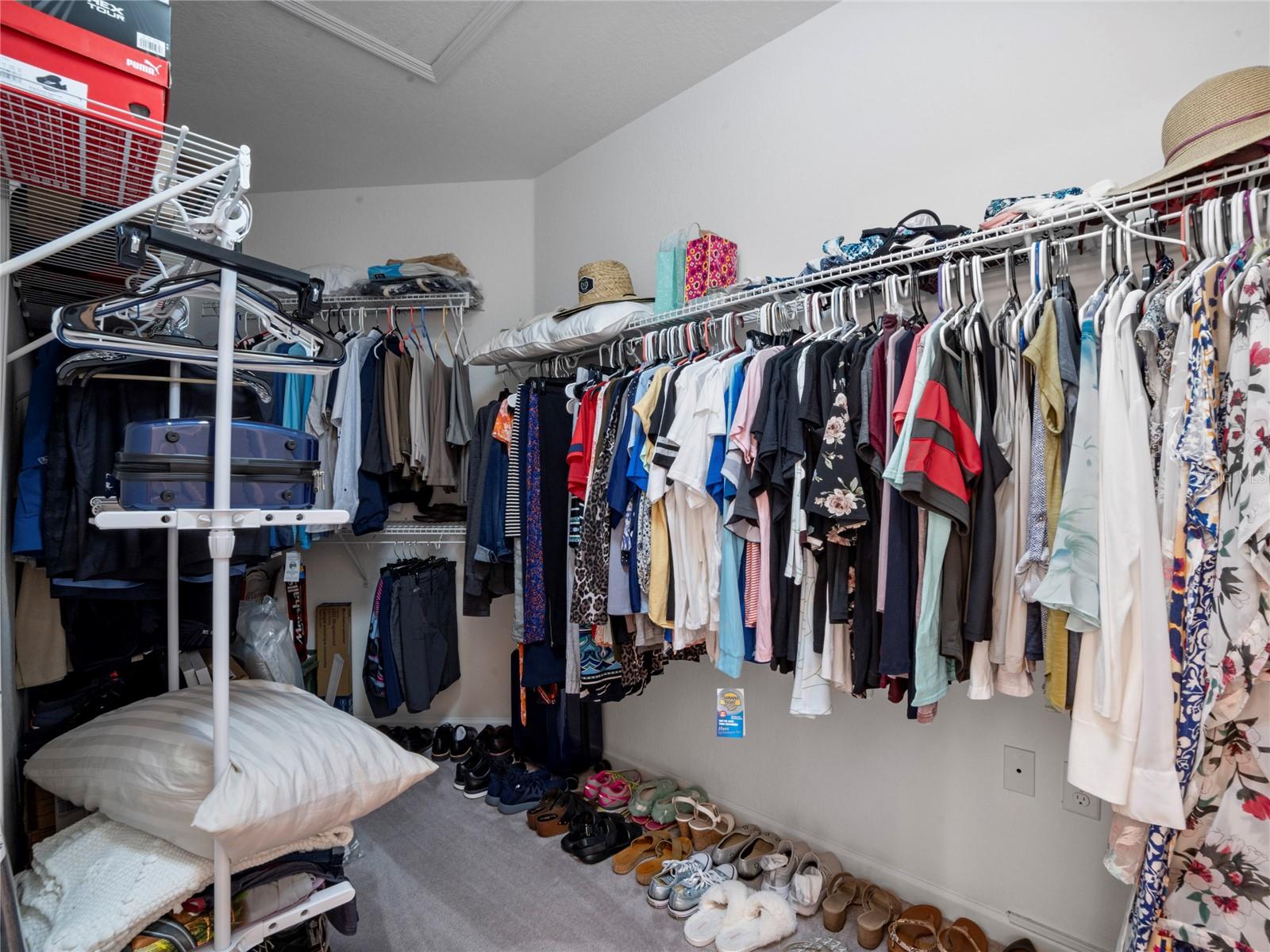 Image 17 of 38 For 8311 Foster Dr