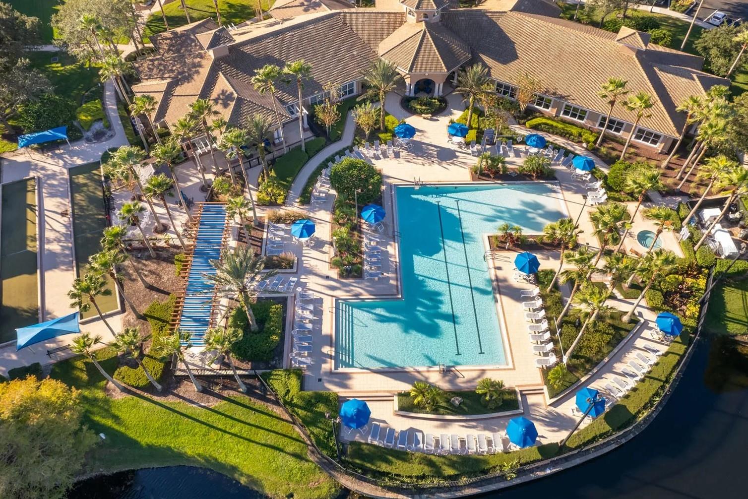 Image 28 of 38 For 8311 Foster Dr