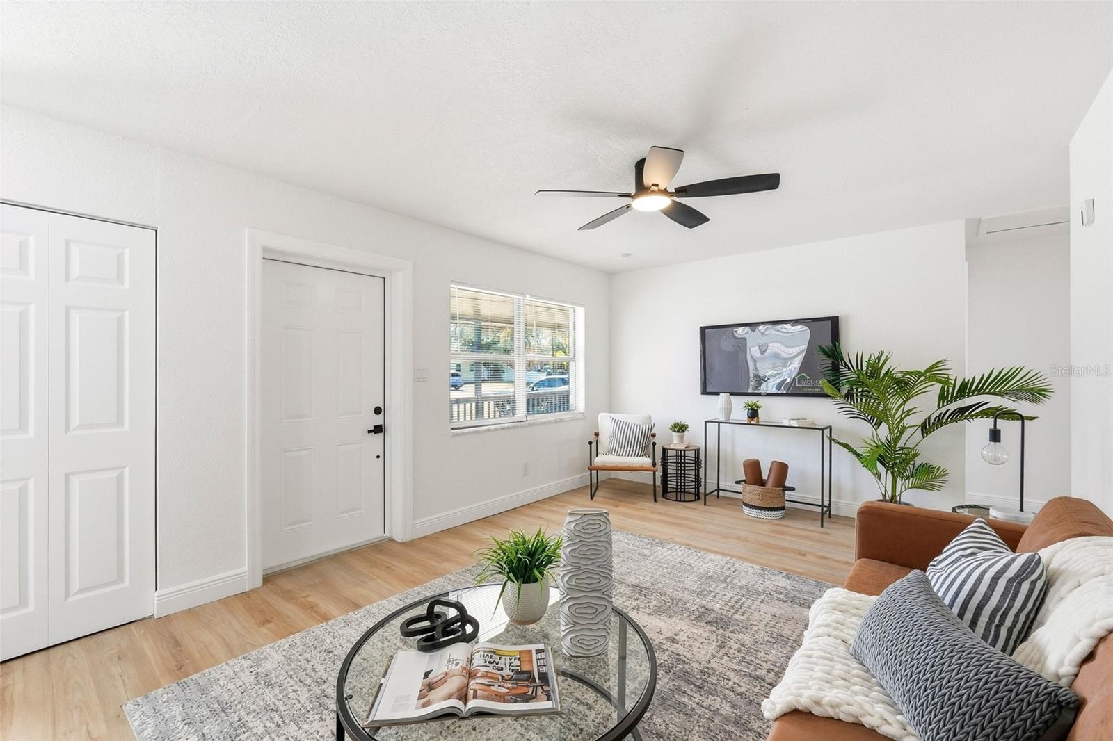 Image 3 of 27 For 1912 Brust Avenue