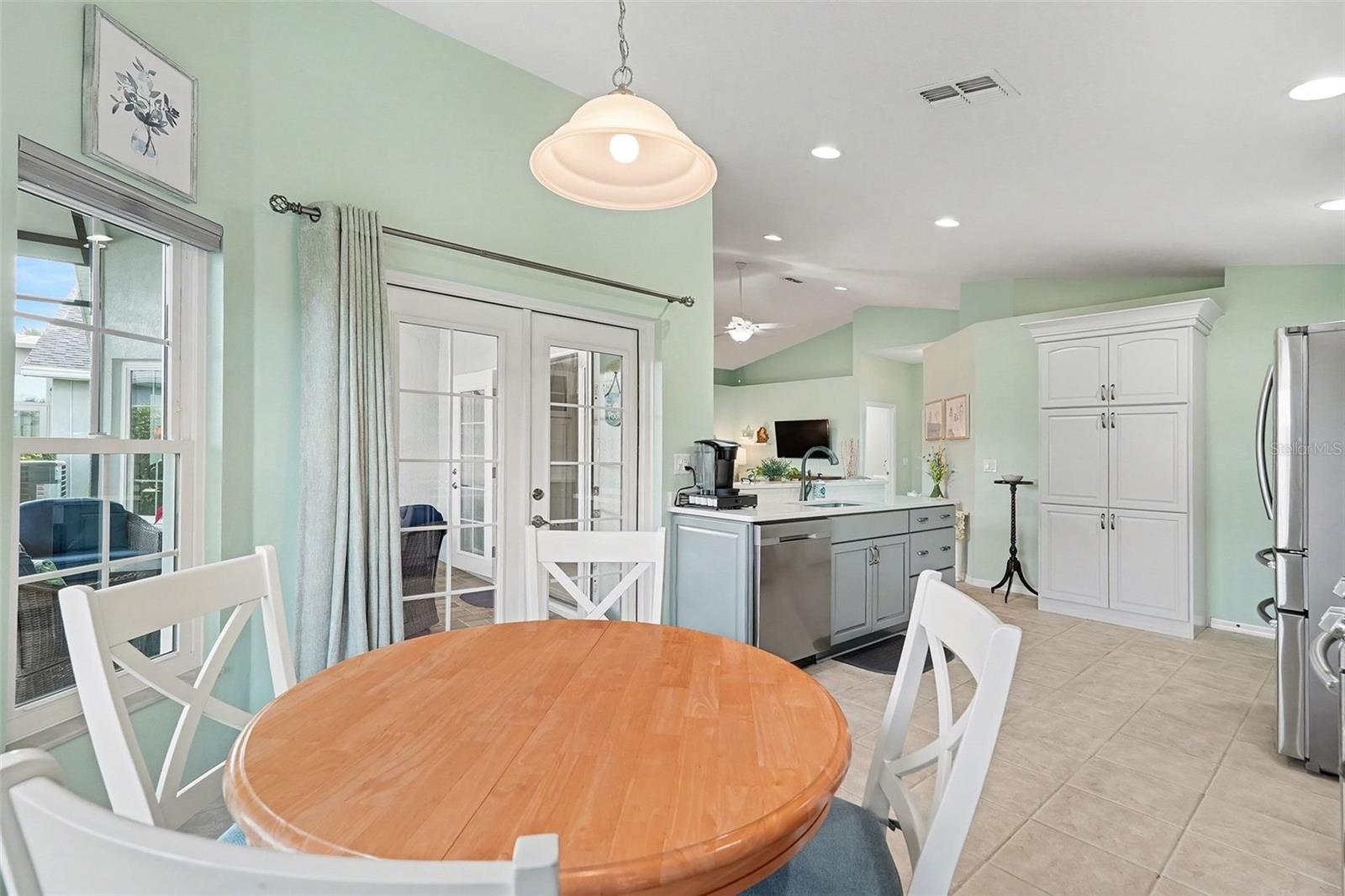 Image 16 of 32 For 29318 Snap Hook Drive