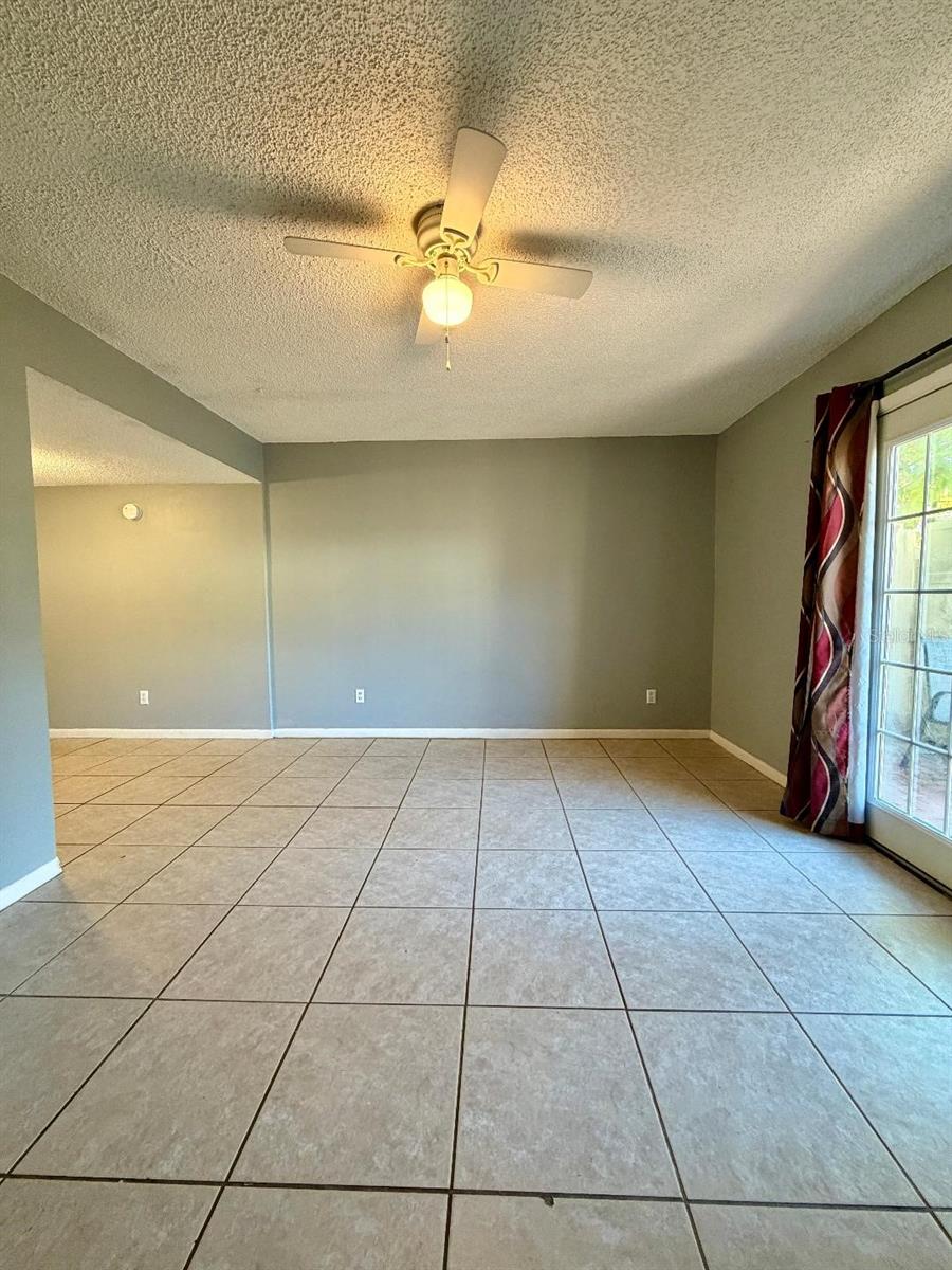 Image 9 of 26 For 22726 Gage Loop 43