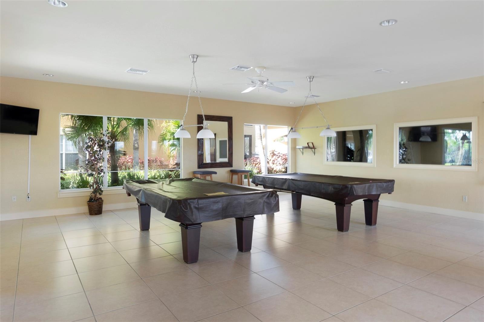 Image 33 of 41 For 4333 Bayside Village Drive S 308