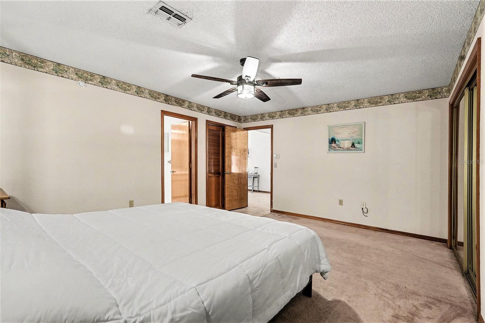 Image 17 of 36 For 8970 Lismore Court