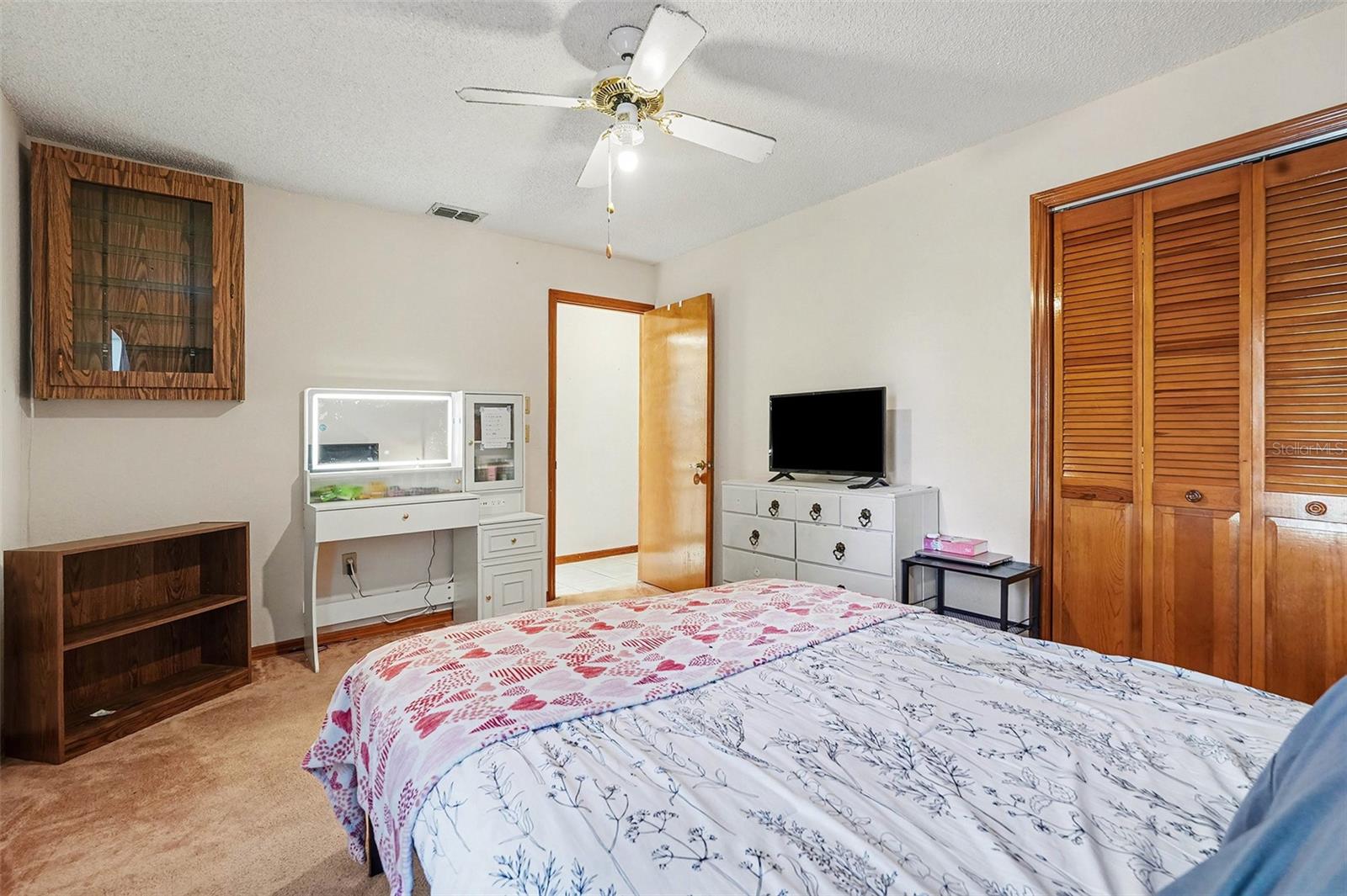 Image 20 of 36 For 8970 Lismore Court