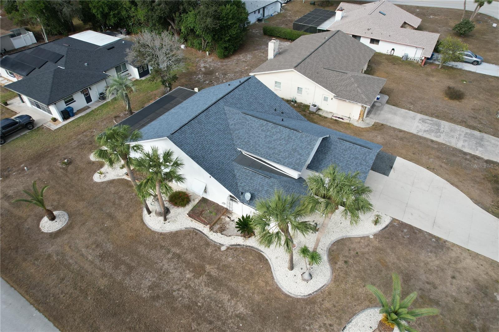 Image 28 of 36 For 8970 Lismore Court