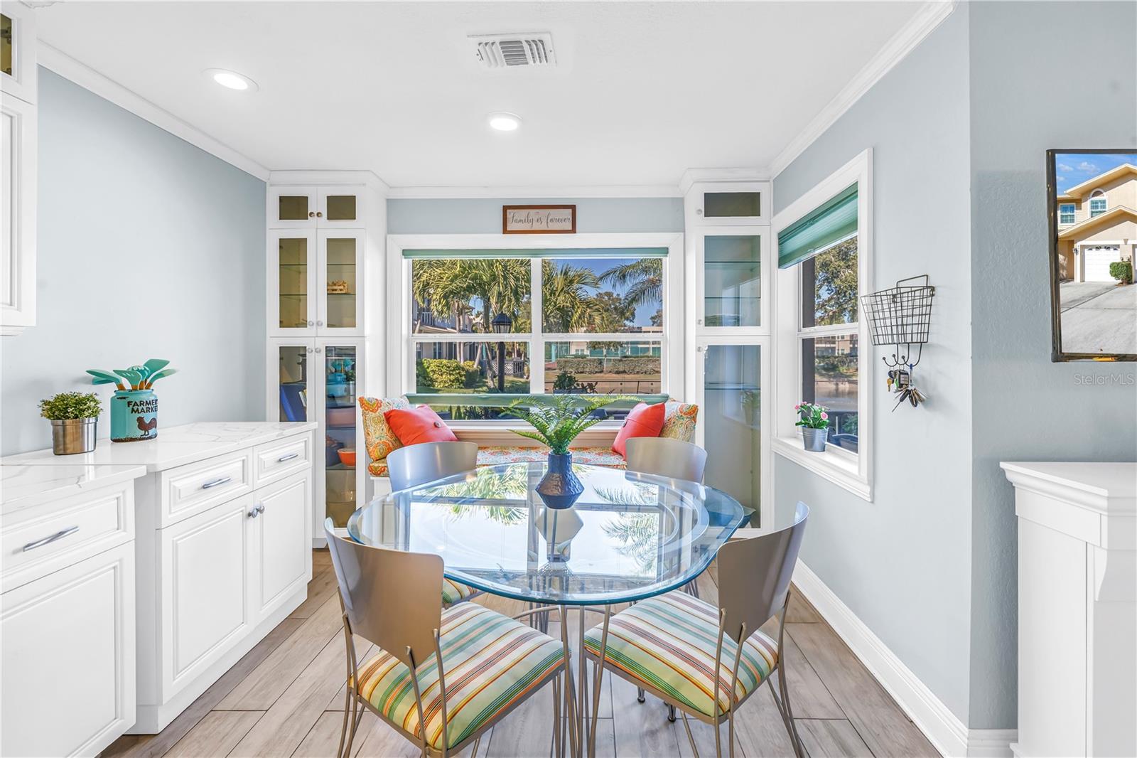 Image 19 of 67 For 8985 Antigua Drive