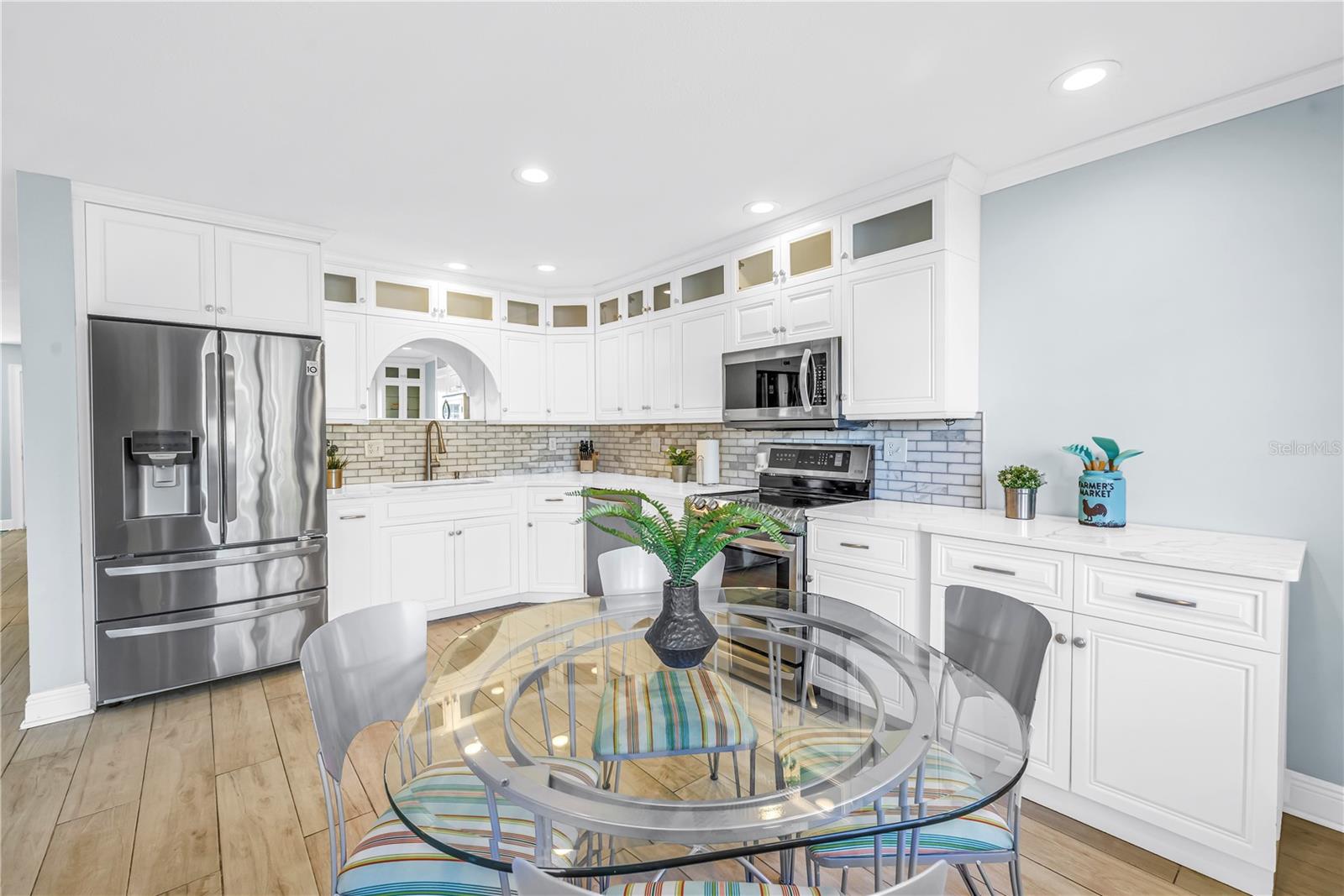 Image 20 of 67 For 8985 Antigua Drive