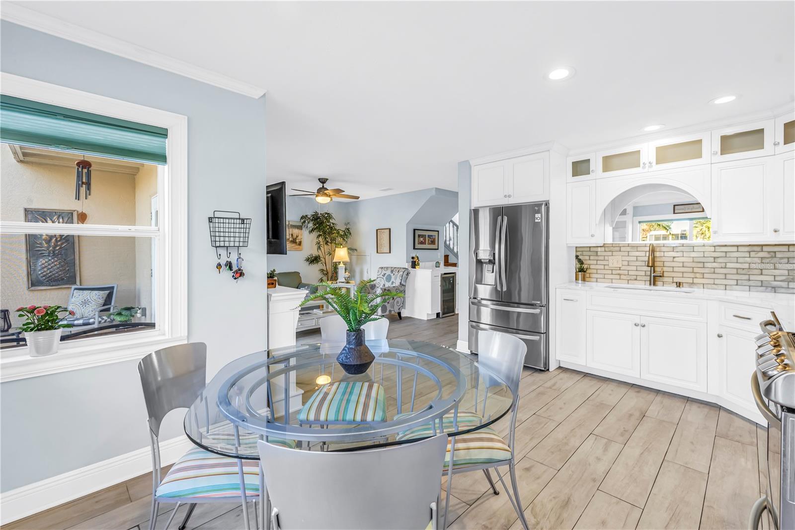 Image 21 of 67 For 8985 Antigua Drive