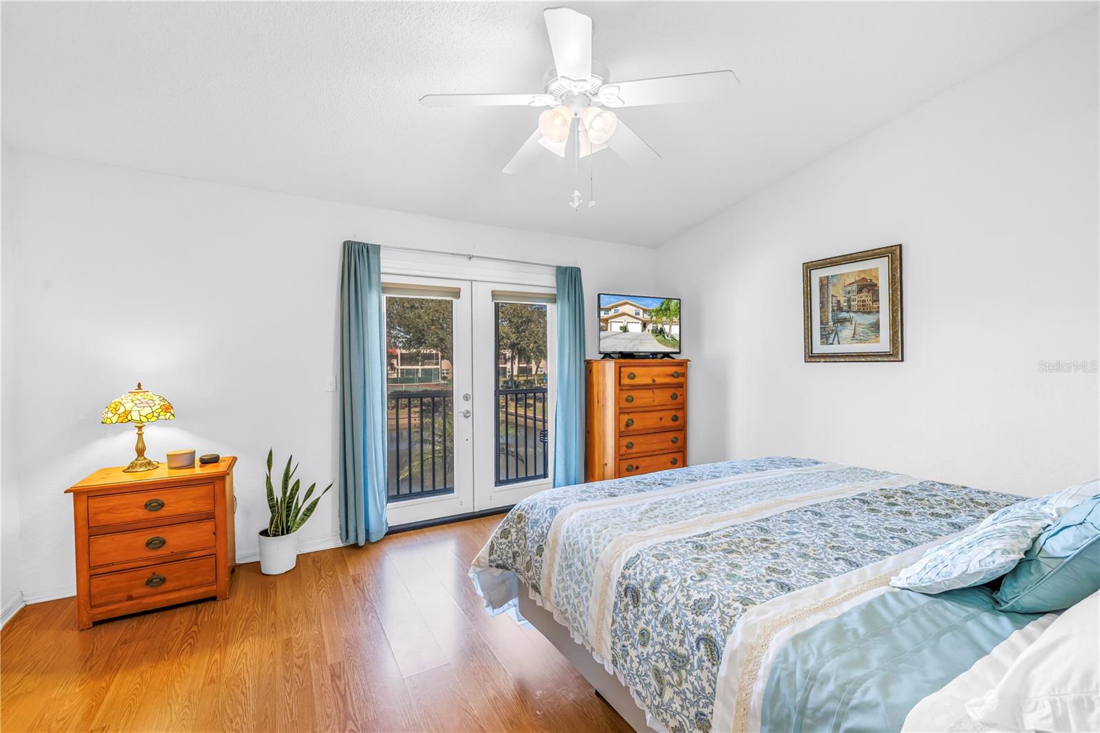 Image 22 of 67 For 8985 Antigua Drive