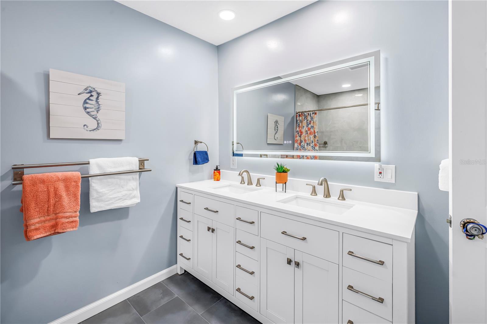 Image 28 of 67 For 8985 Antigua Drive