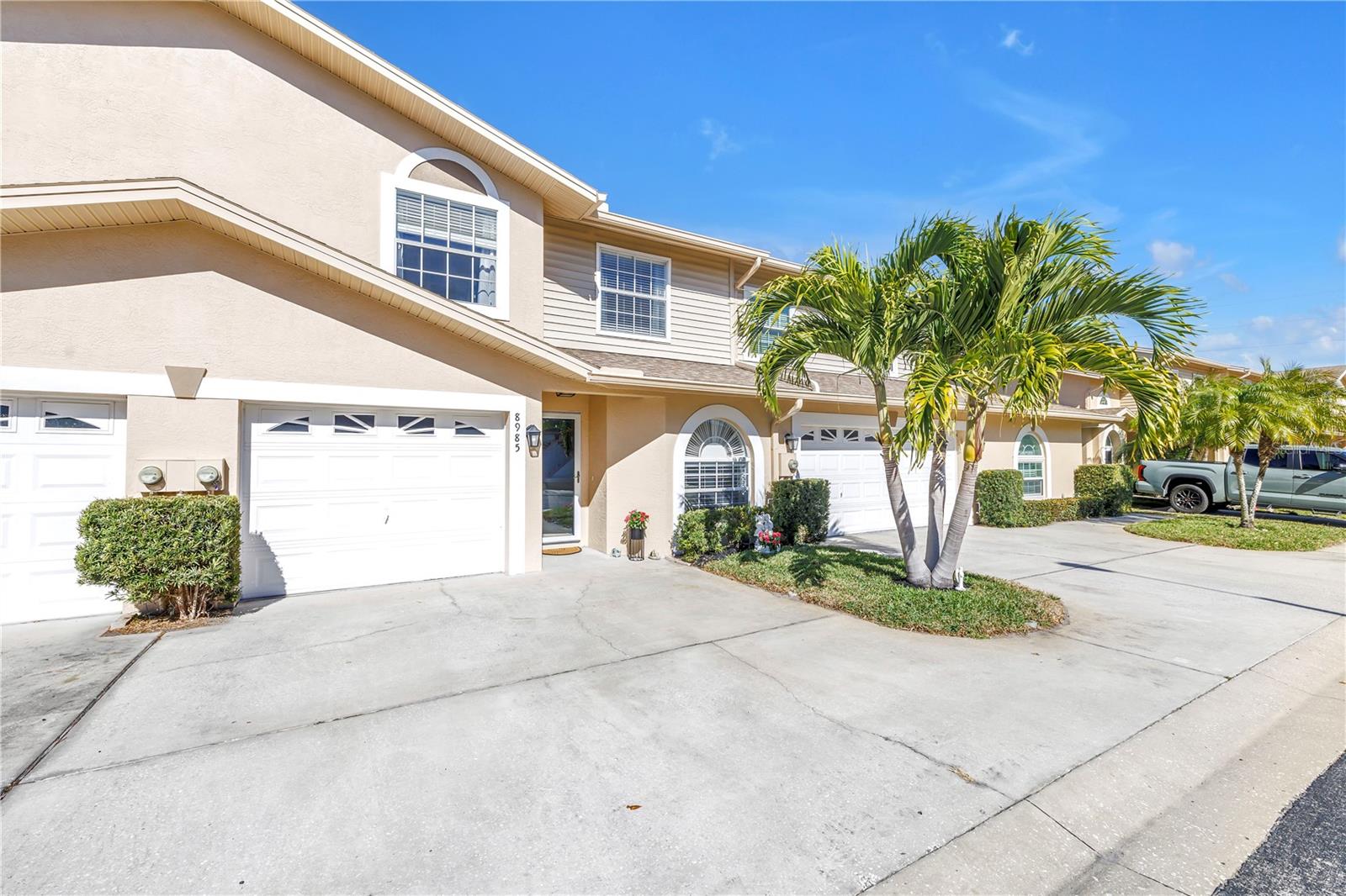 Image 3 of 67 For 8985 Antigua Drive