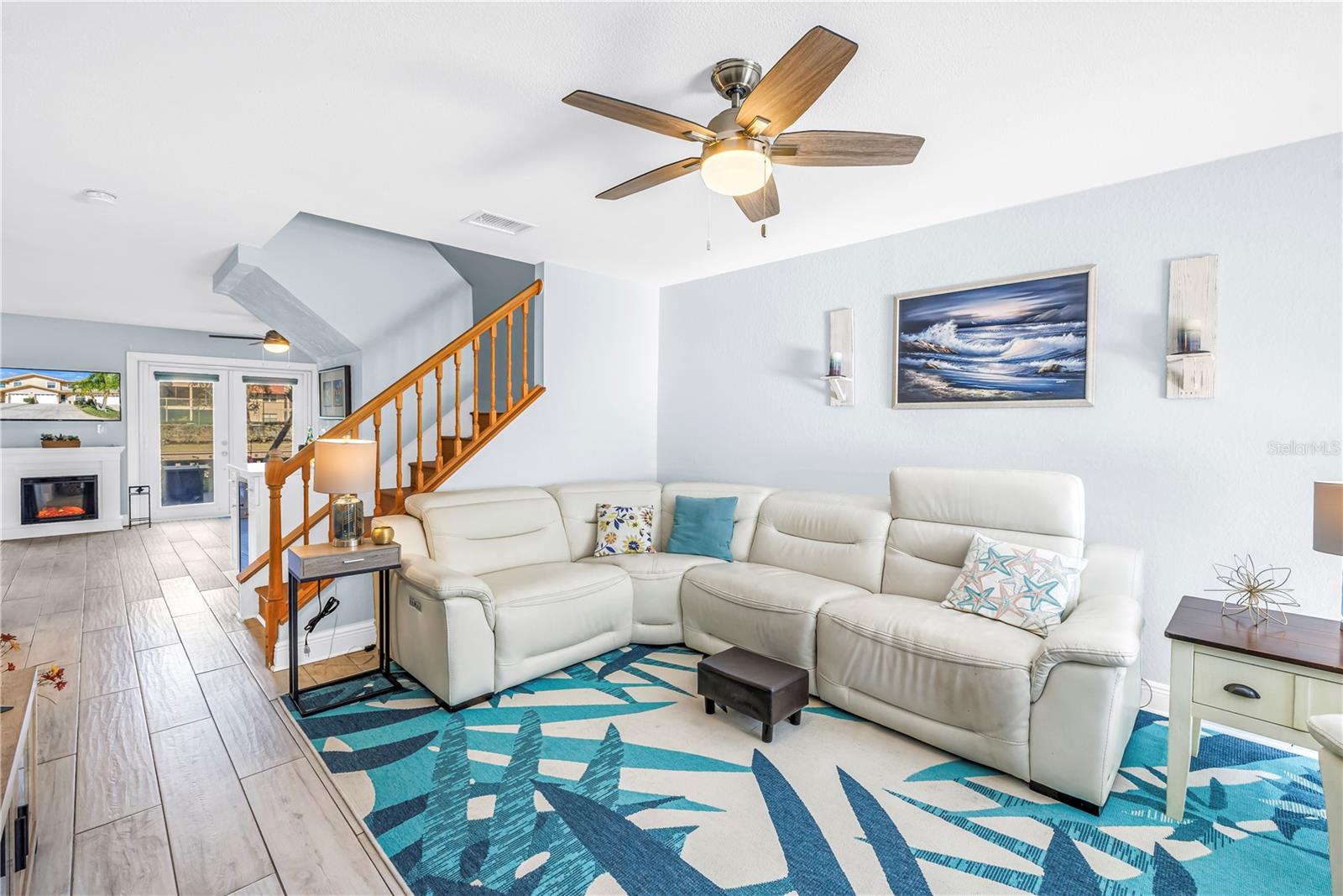 Image 4 of 67 For 8985 Antigua Drive