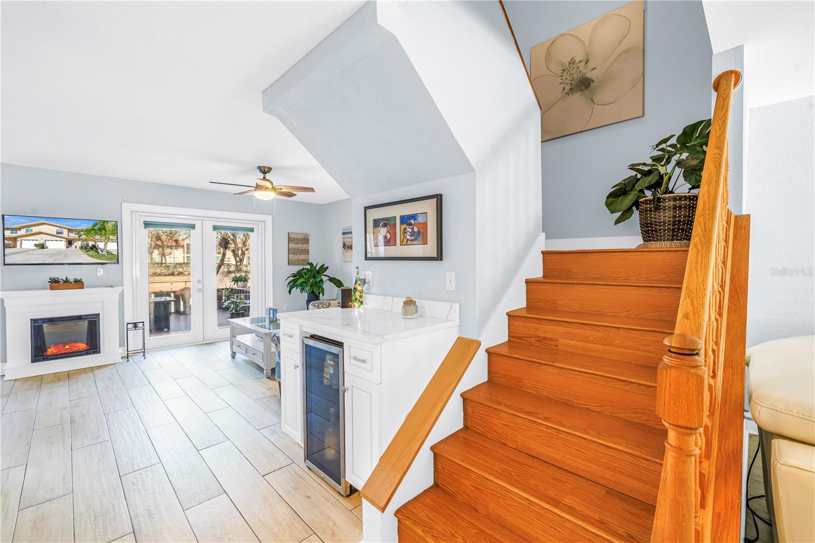 Image 8 of 67 For 8985 Antigua Drive