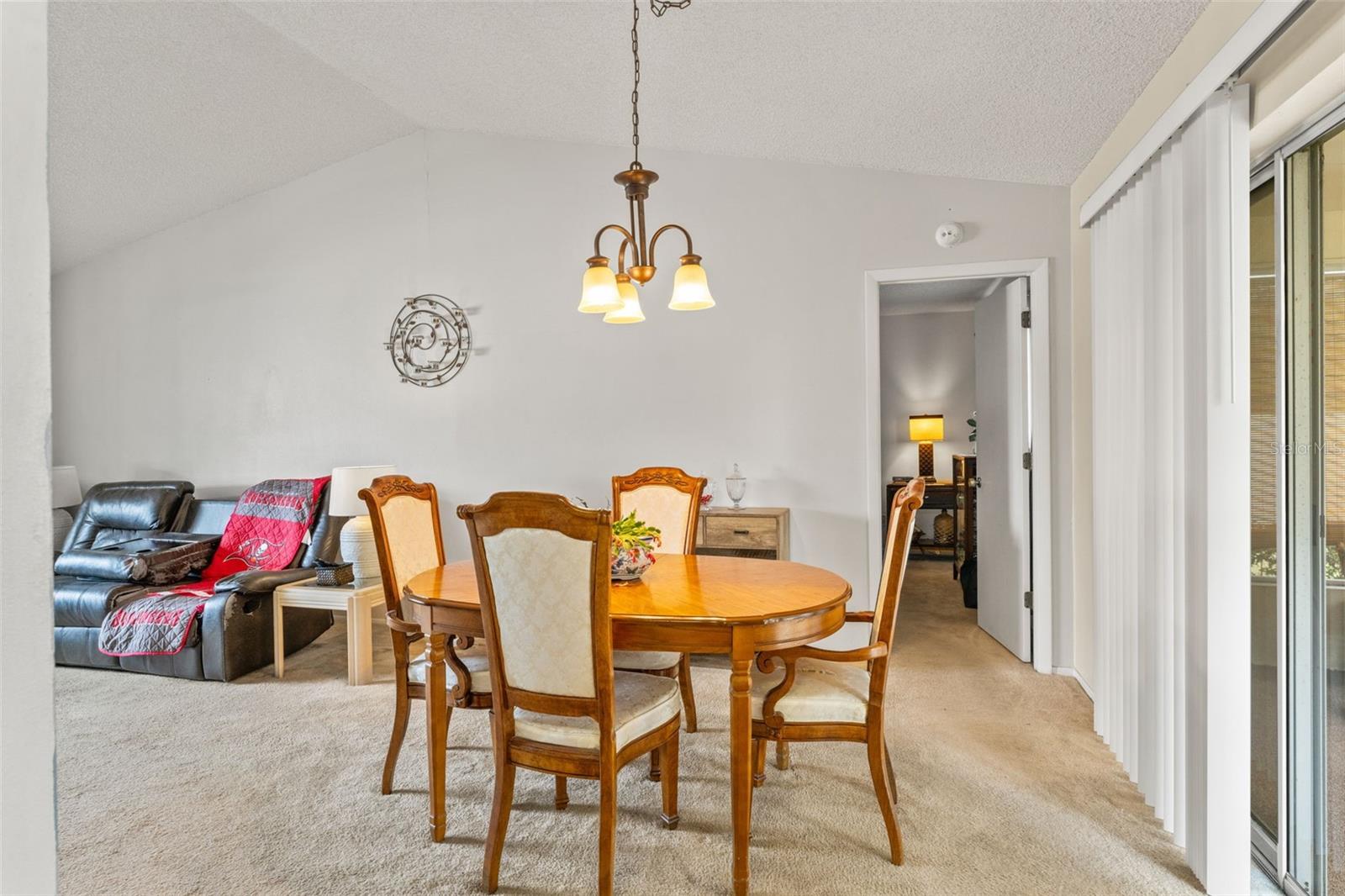 Image 13 of 31 For 5078 Kenmore Street