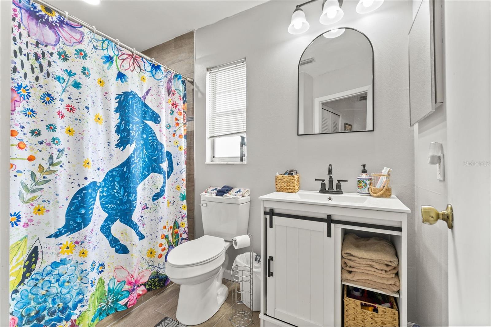 Image 17 of 31 For 5078 Kenmore Street