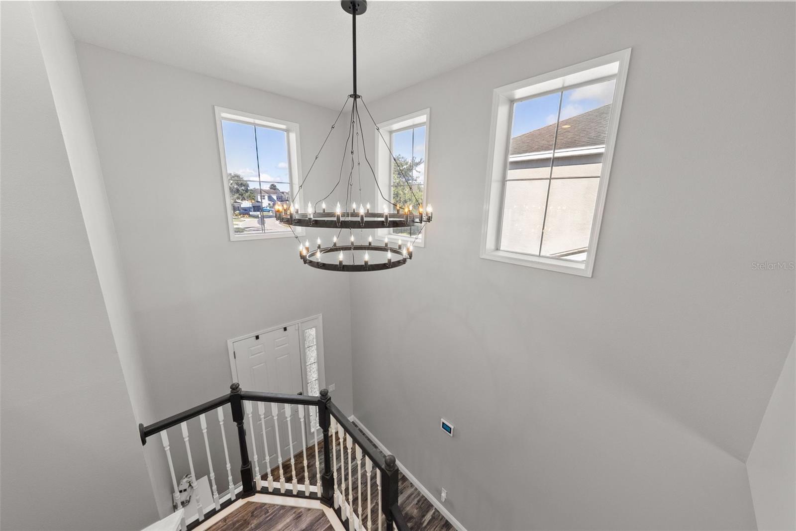 Image 20 of 44 For 14019 Crater Circle