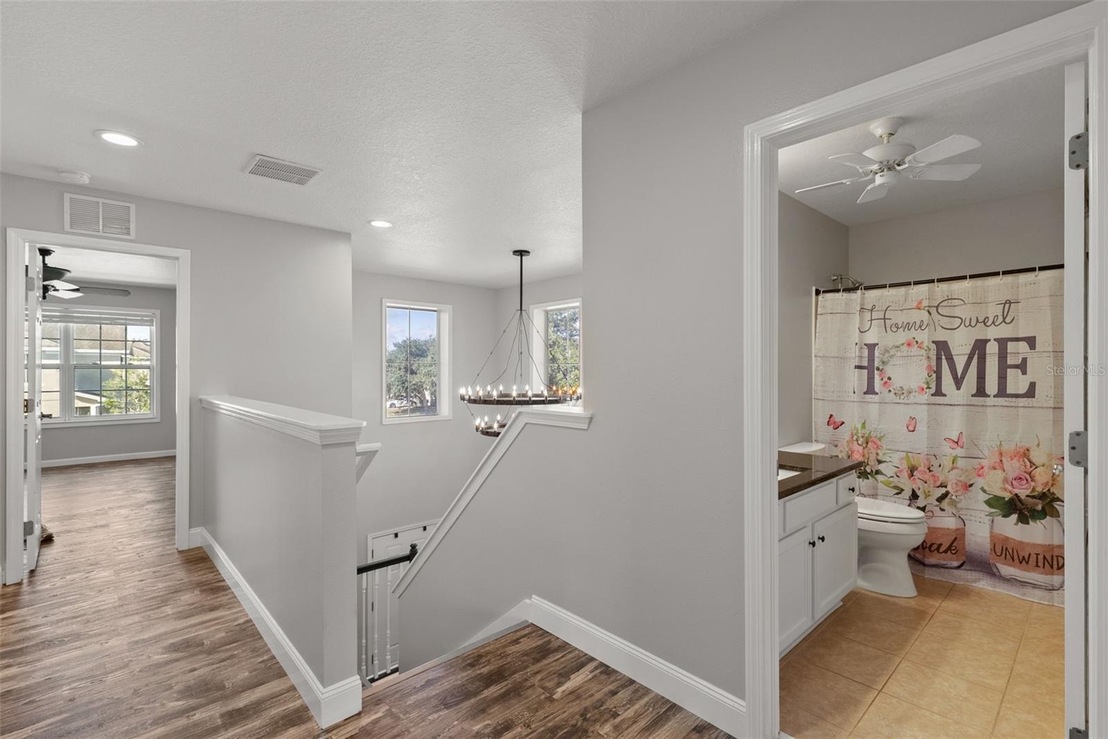 Image 21 of 44 For 14019 Crater Circle