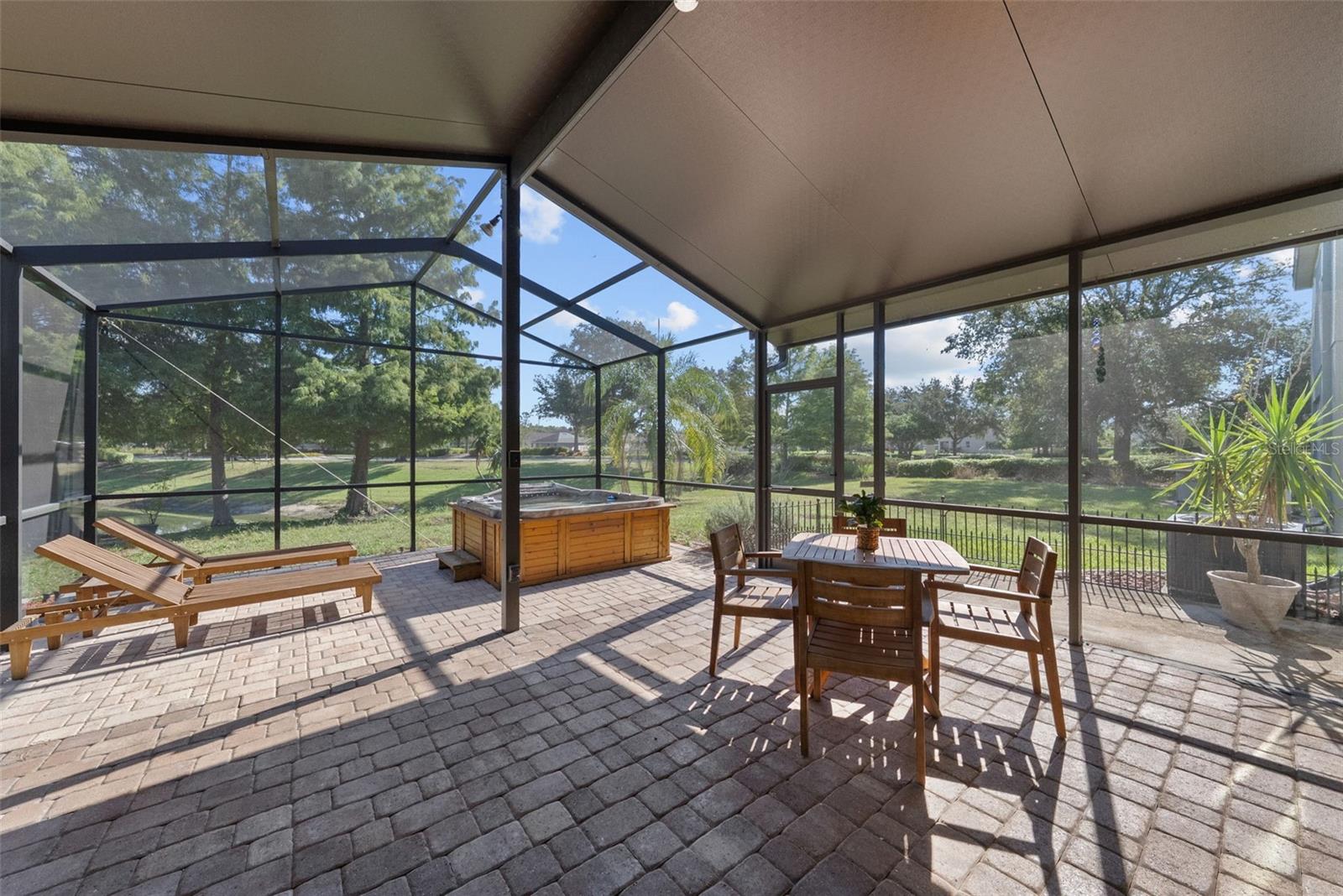 Image 37 of 44 For 14019 Crater Circle