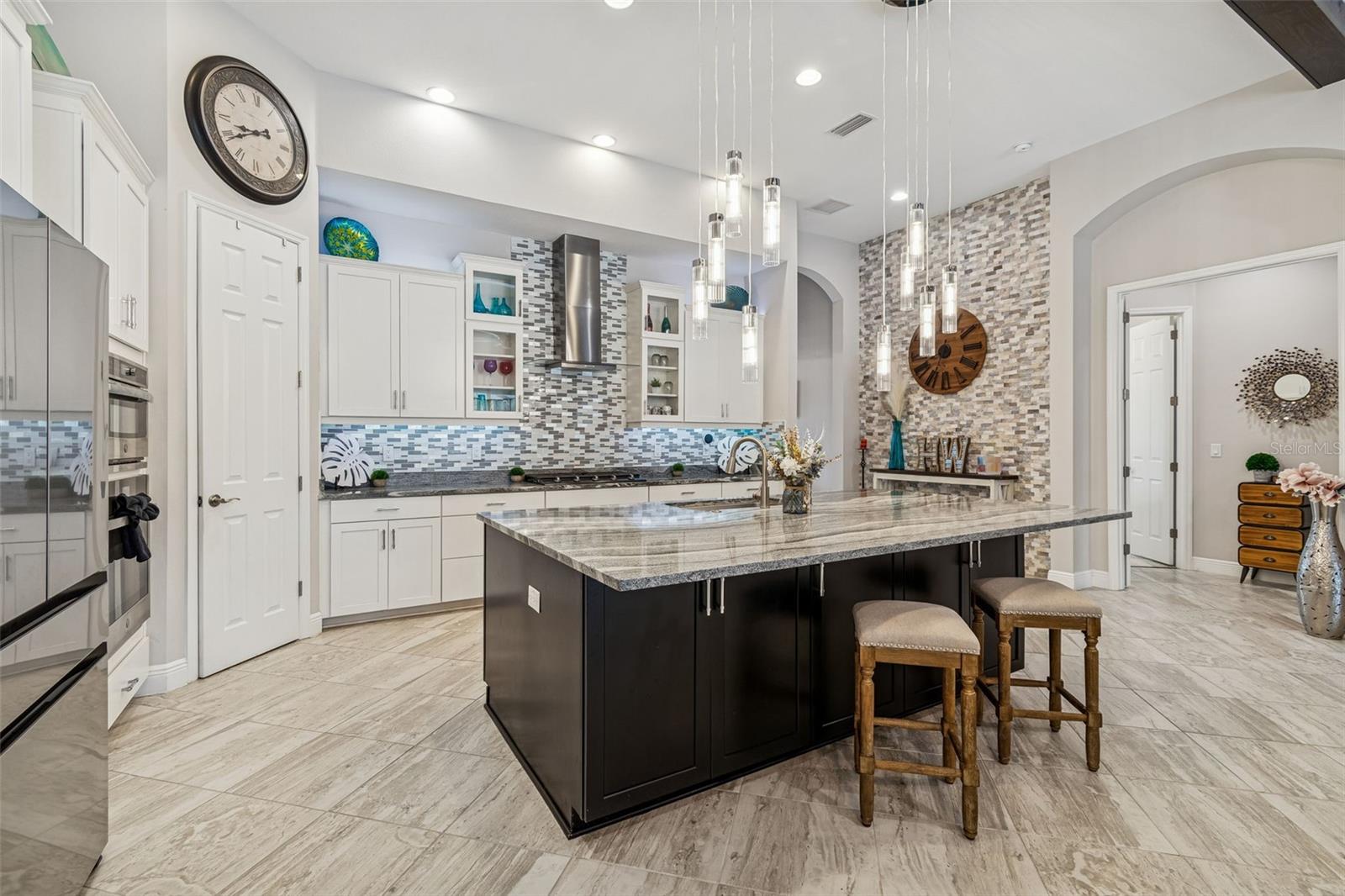 Image 16 of 90 For 4856 Night Star Trail