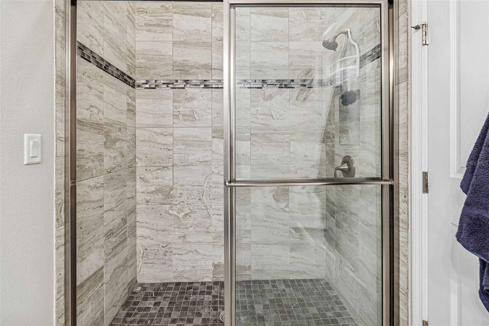 Image 46 of 90 For 4856 Night Star Trail