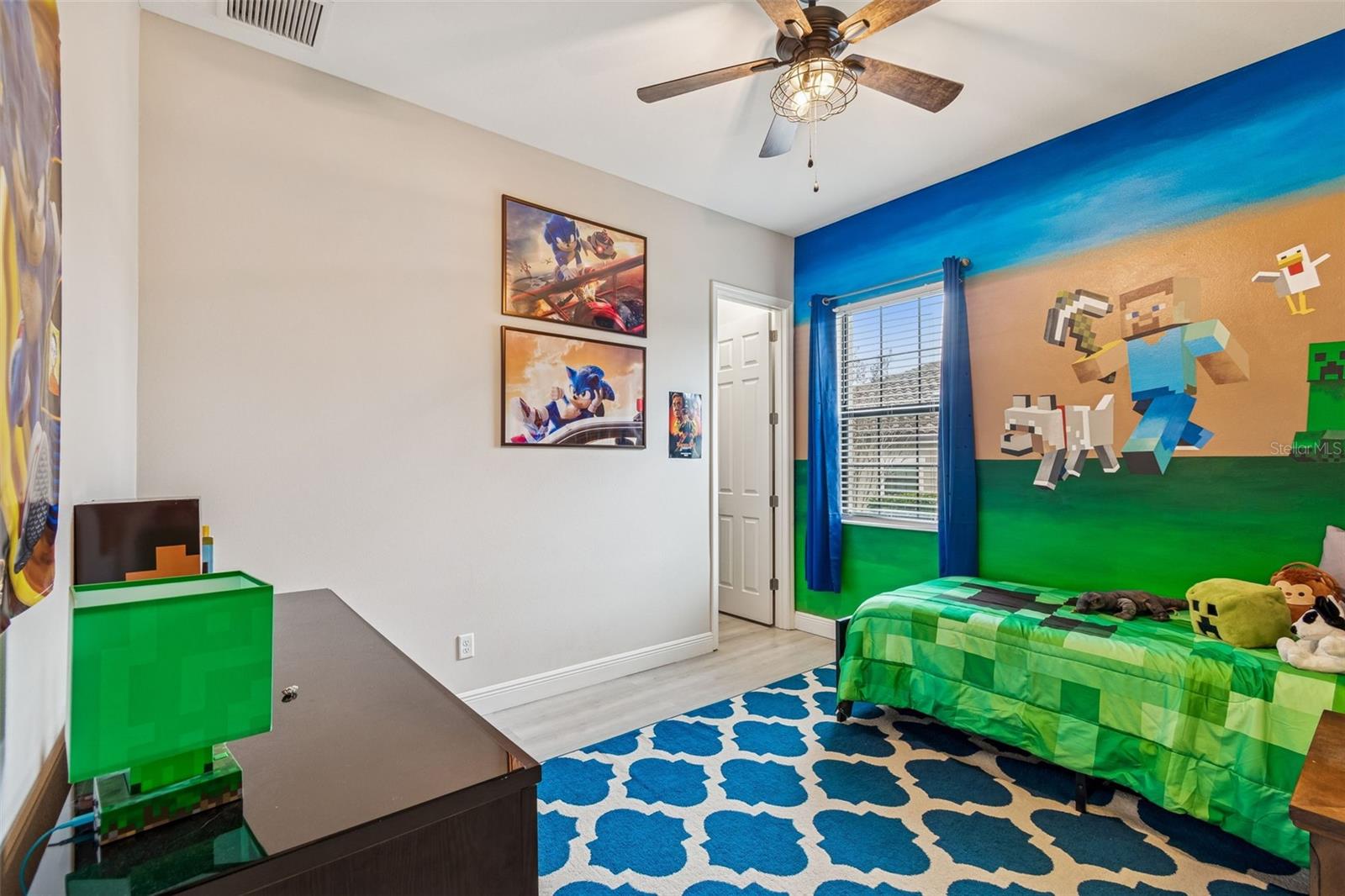 Image 55 of 90 For 4856 Night Star Trail