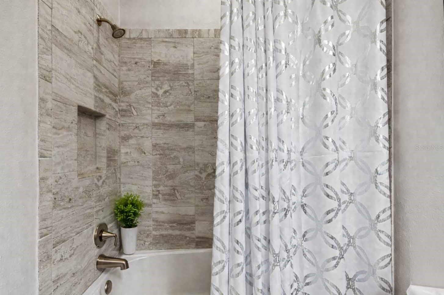 Image 66 of 90 For 4856 Night Star Trail