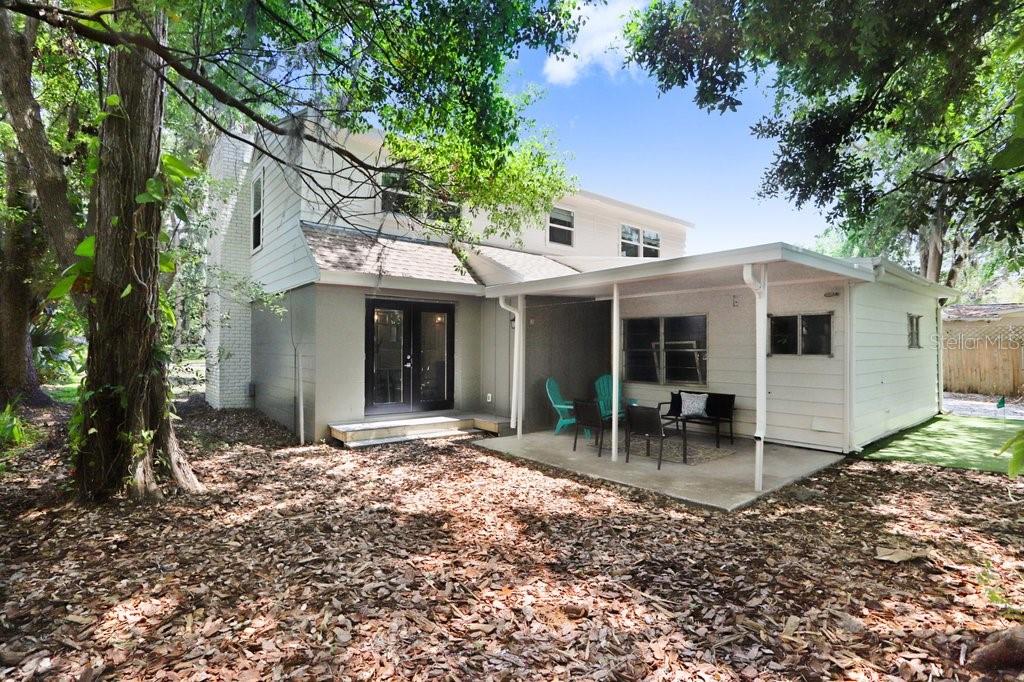 Listing photo id 23 for 7208 Ola Avenue