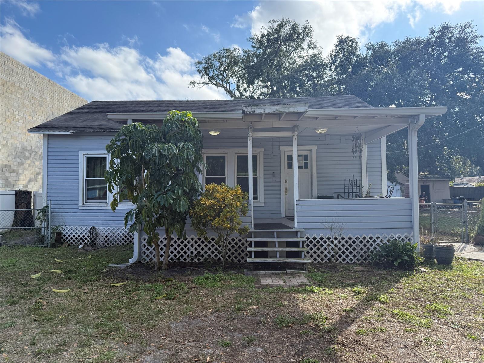 Image 2 of 15 For 2703 Moody Avenue