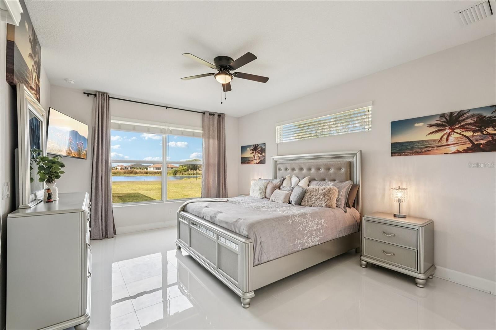 Listing photo id 31 for 5027 Lake Toscana Drive